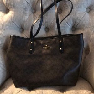 Coach satchel handbag. Brown and black